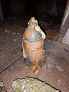 Read more about the article Stunned Swimmer Finds 28 Artillery Shells By Beach